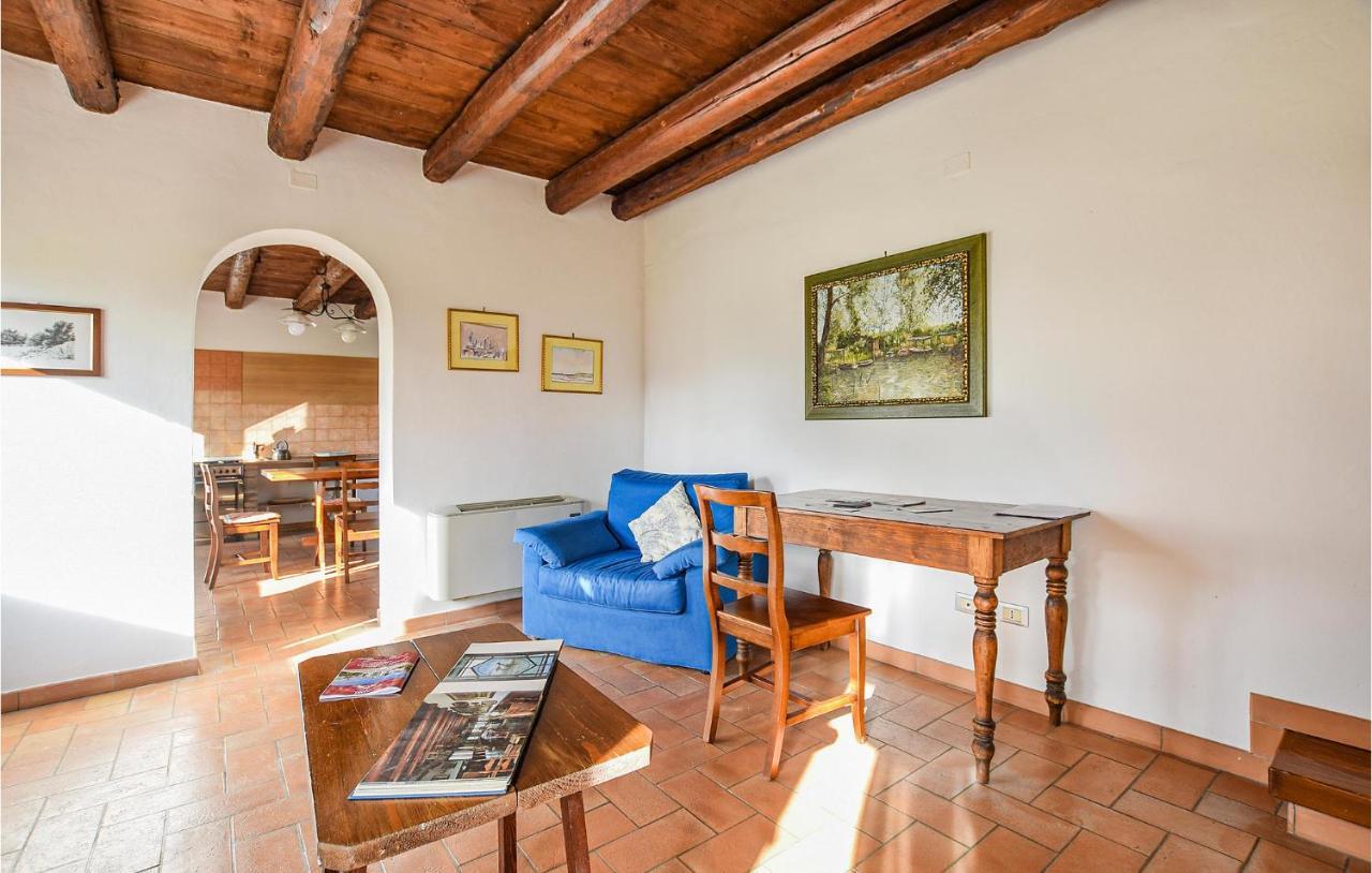 2 Bedroom Awesome Home In Taglio Di Po Ro Porto Viro Exterior foto